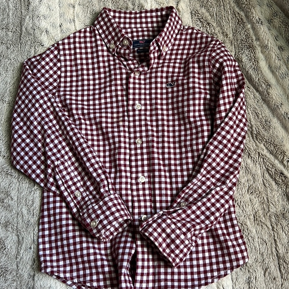 Vineyard Vines shirt